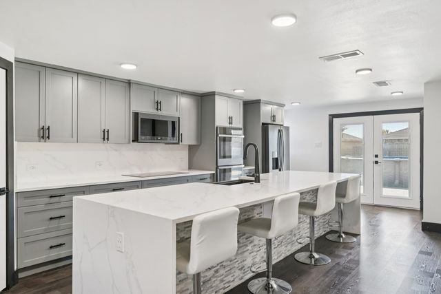 305 Meadow Street, Saginaw, TX 76179