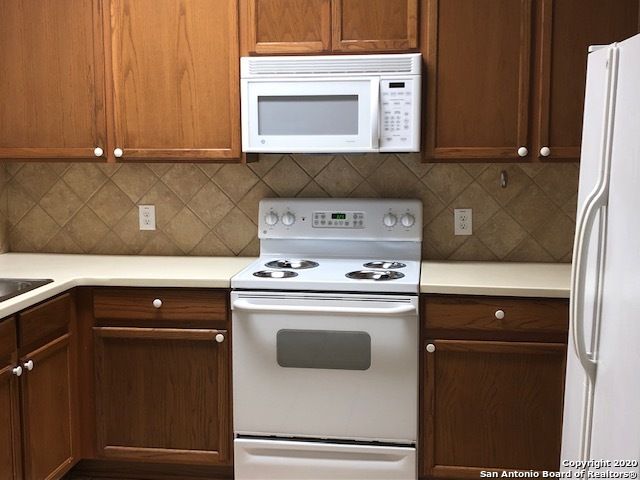 2608 Grayson Way, San Antonio, TX 78232