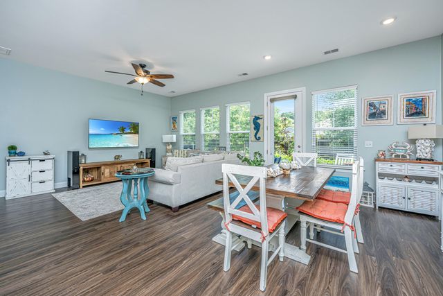 3044 Emma Lane, Mount Pleasant, SC 29466