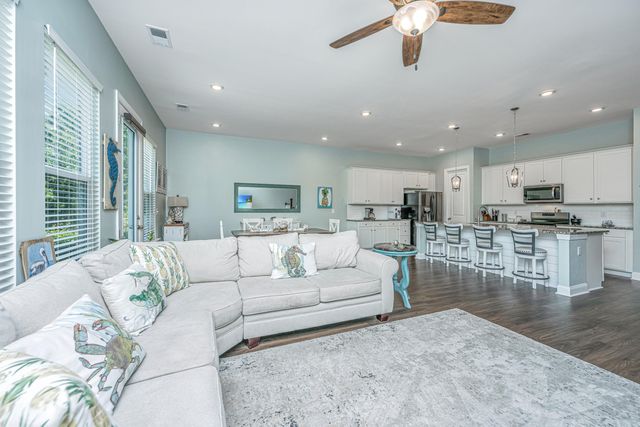 3044 Emma Lane, Mount Pleasant, SC 29466
