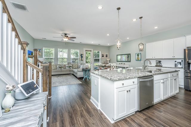 3044 Emma Lane, Mount Pleasant, SC 29466