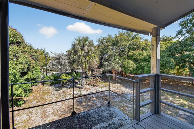 635 6th Street, West Palm Beach, FL 33401