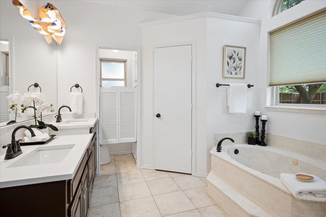 6615 Rossi Drive, Plano, TX 75023