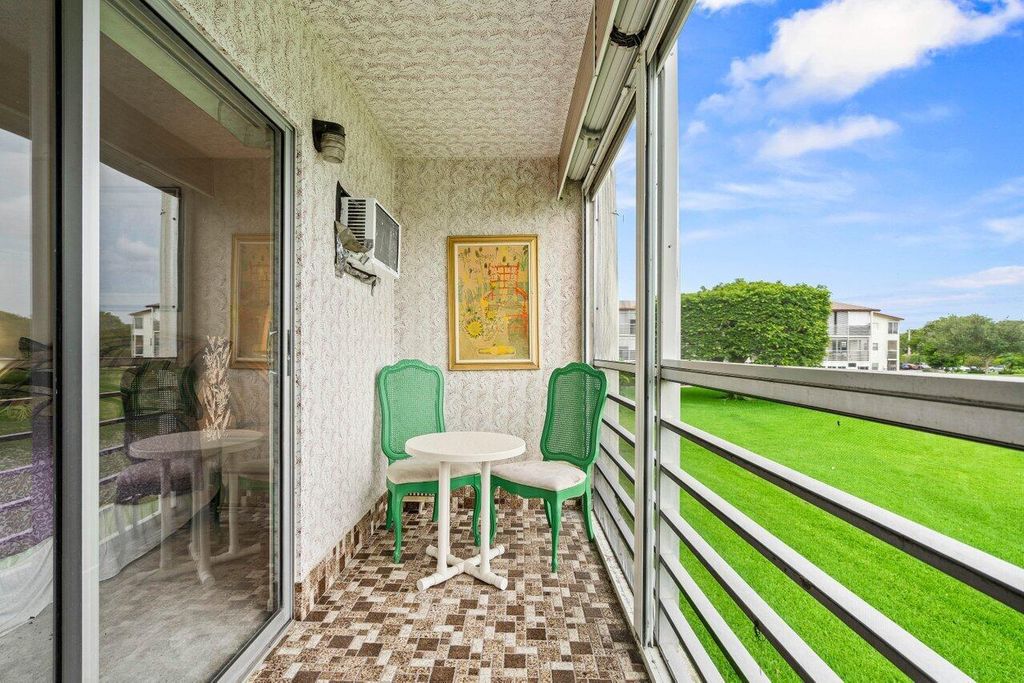 Image 20 of property listing at 105 Brighton C, Boca Raton, FL 33434