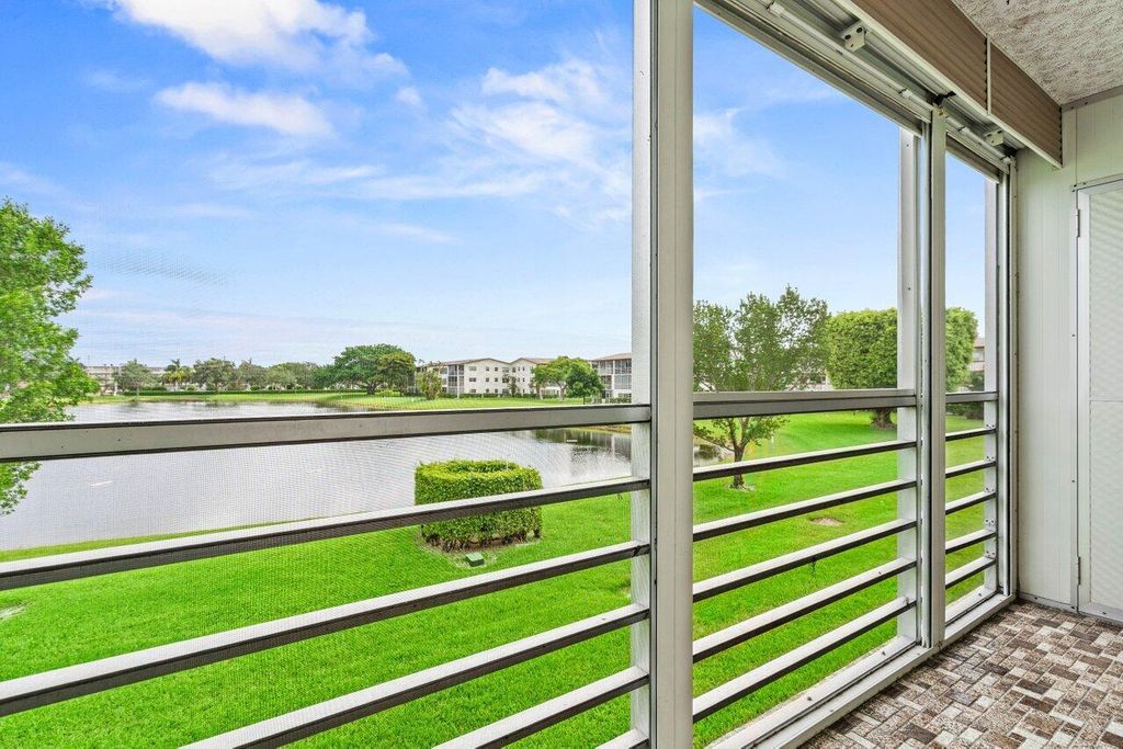 Image 21 of property listing at 105 Brighton C, Boca Raton, FL 33434