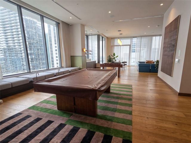 11 NE 6th Street 2103, Miami, FL 33132