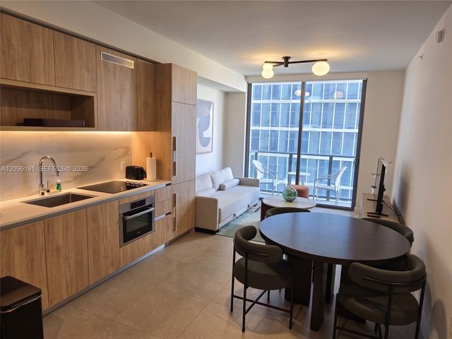 11 NE 6th Street 2103, Miami, FL 33132