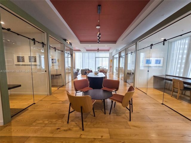 11 NE 6th Street 2103, Miami, FL 33132