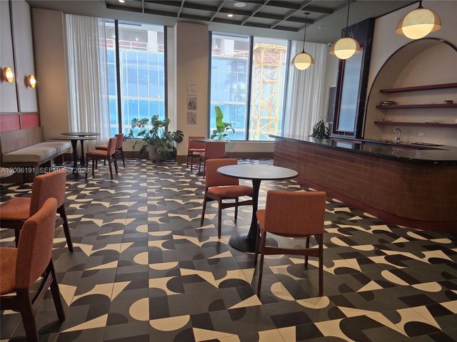 11 NE 6th Street 2103, Miami, FL 33132
