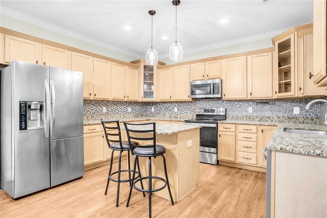 67 Devonhall Way, Taylors, SC 29687