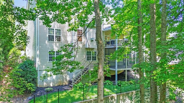 67 Devonhall Way, Taylors, SC 29687