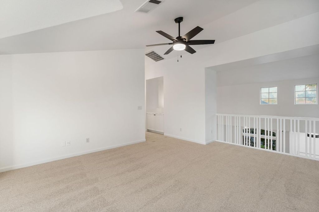 Image 37 of property listing at 10873 E Clearwater Way, Clovis, CA 93619