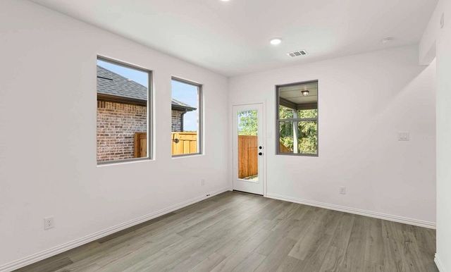 14204 Gallatin Street, Pilot Point, TX 76258