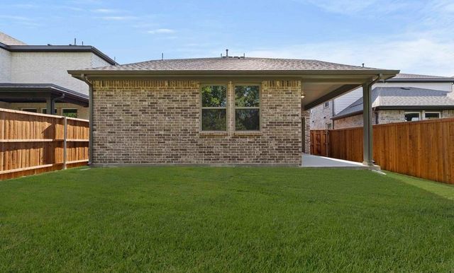 14204 Gallatin Street, Pilot Point, TX 76258