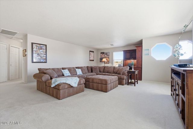 8249 E POSADA Avenue, Mesa, AZ 85212