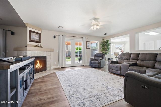 8249 E POSADA Avenue, Mesa, AZ 85212