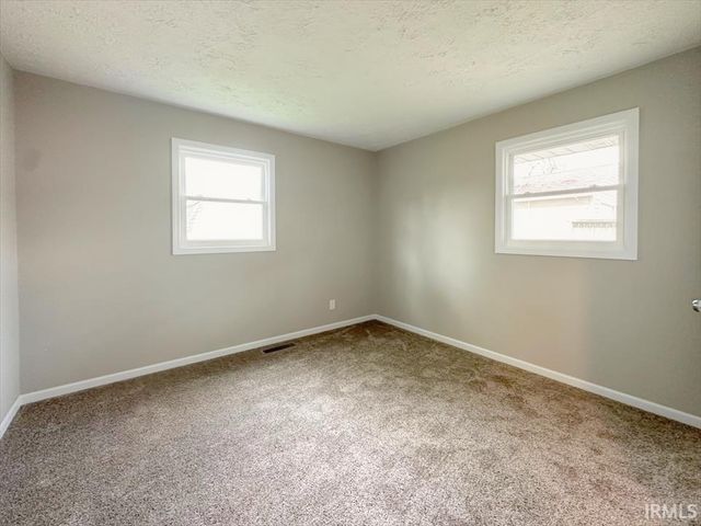 5003 COUNCIL RING Boulevard, Kokomo, IN 46902