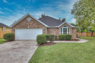 1710 Chris Dr, La Vergne, TN 37086