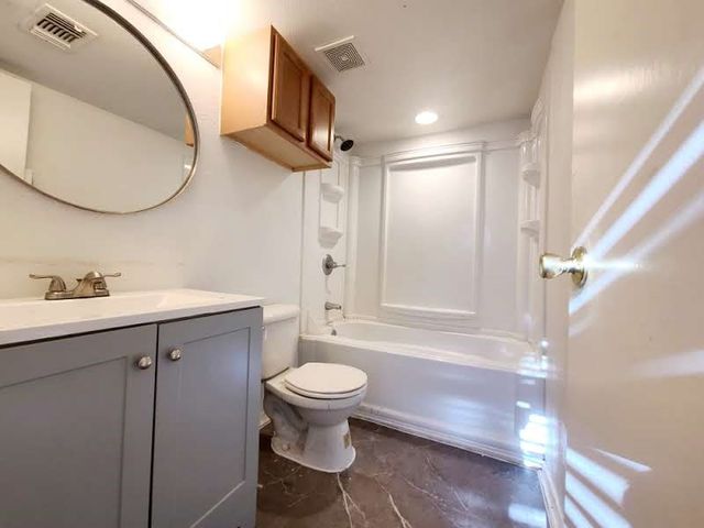 1901 N Fitzhugh Avenue 8, Dallas, TX 75204