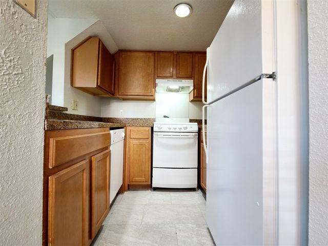 1901 N Fitzhugh Avenue 8, Dallas, TX 75204