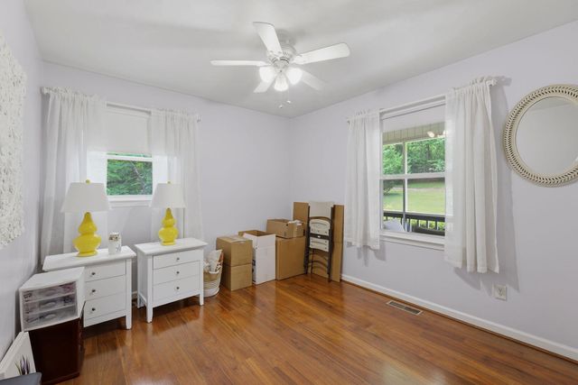 2021 Diamond Hill RD, Moneta, VA 24121