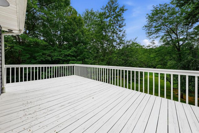 2021 Diamond Hill RD, Moneta, VA 24121