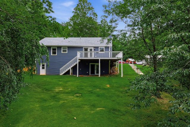 2021 Diamond Hill RD, Moneta, VA 24121