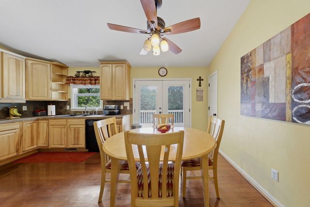 2021 Diamond Hill RD, Moneta, VA 24121