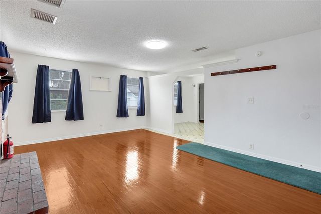 13234 SOUTH CAROLINA AVENUE, Astatula, FL 34705