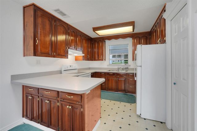 13234 SOUTH CAROLINA AVENUE, Astatula, FL 34705
