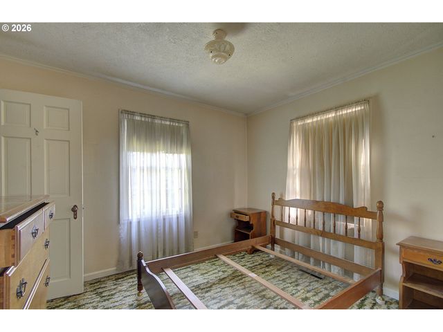 4534 Ne 82ND Ave, Portland, OR 97220