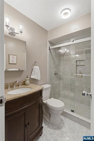 160 Overlook Avenue 5E1, Hackensack, NJ 07601