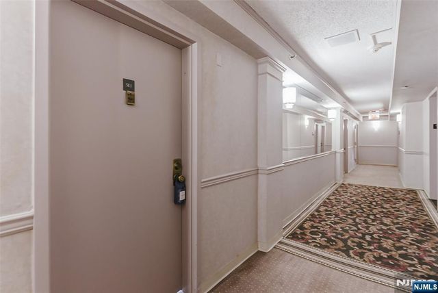 160 Overlook Avenue 5E1, Hackensack, NJ 07601