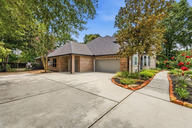 13249 Autumn Ash Drive, Conroe, TX 77302