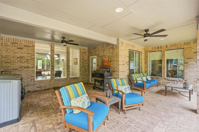 13249 Autumn Ash Drive, Conroe, TX 77302