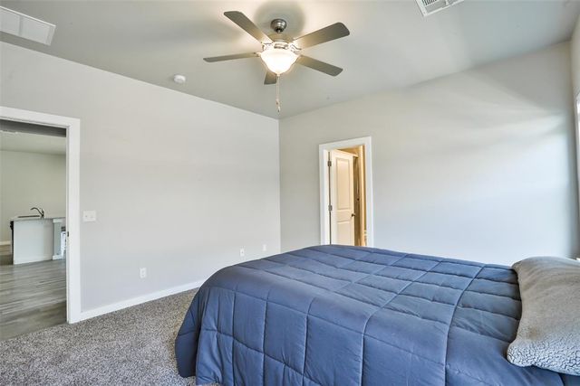 14209 Athens Lane, Yukon, OK 73099