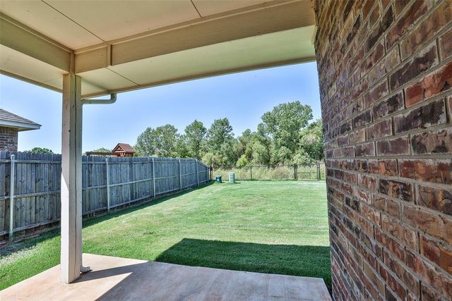 14209 Athens Lane, Yukon, OK 73099