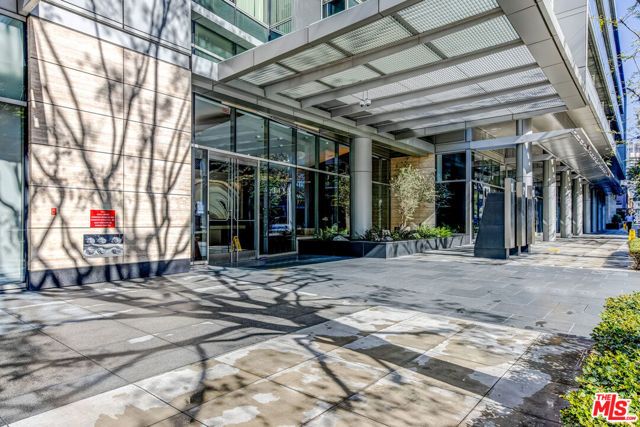 1155 S GRAND Avenue 1012, Los Angeles, CA 90015