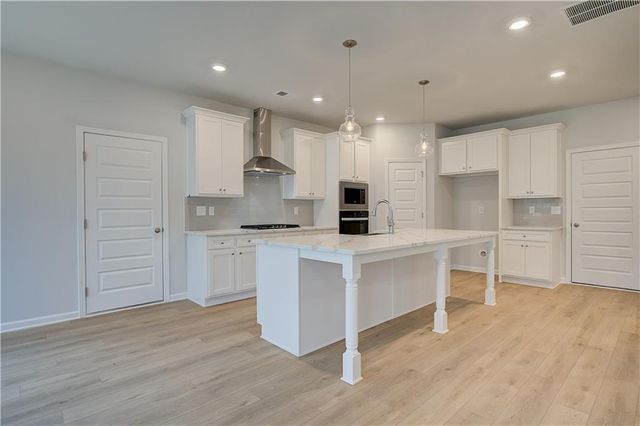 644 Continental Drive, Mcdonough, GA 30253