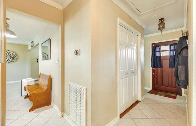 820 Perry Street, Angleton, TX 77515