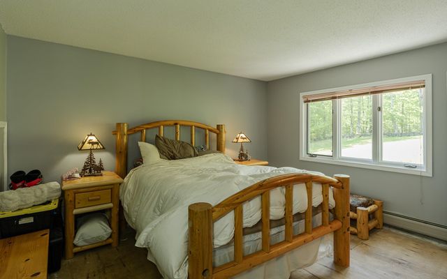 8 Twin Rocks Road, Dover, VT 05356