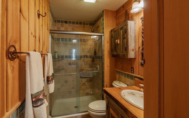 8 Twin Rocks Road, Dover, VT 05356