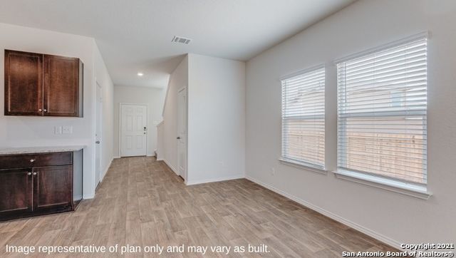 5718 Calville Blanc, San Antonio, TX 78252