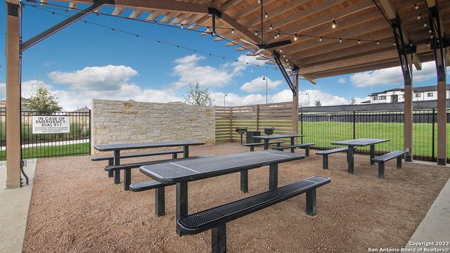 5718 Calville Blanc, San Antonio, TX 78252