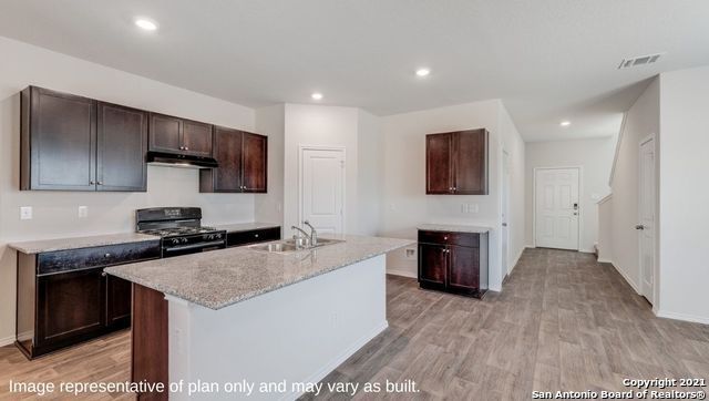 5718 Calville Blanc, San Antonio, TX 78252