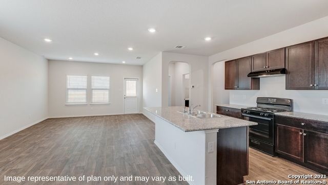 5718 Calville Blanc, San Antonio, TX 78252