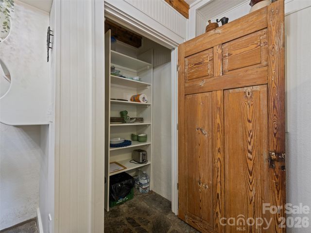 404 Red Bank Road, Waynesville, NC 28786