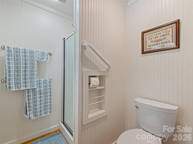 404 Red Bank Road, Waynesville, NC 28786