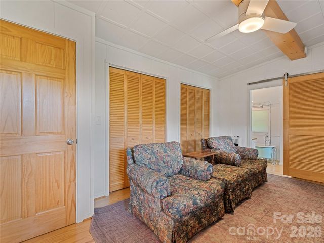 404 Red Bank Road, Waynesville, NC 28786