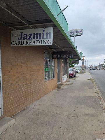 1814 zarzamora, San Antonio, TX 78201